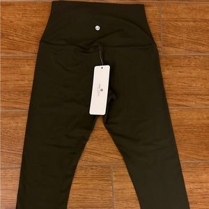 CRZ YOGA Butterluxe High Waisted Capris Workout Leggings